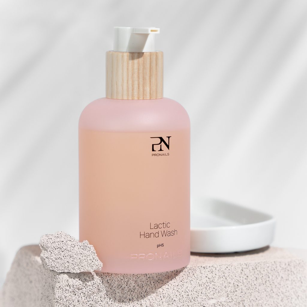 LACTIC HAND WASH 250ML